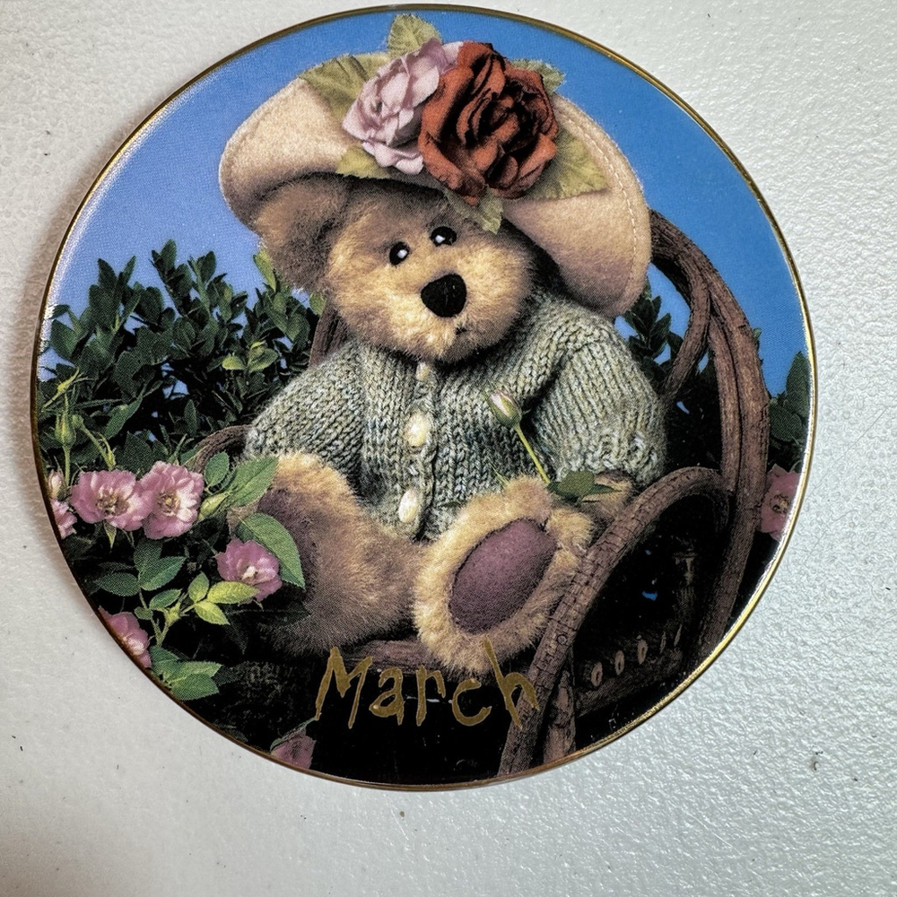 Boyds Bears Miniature Plate “March” 4” Collectible Calendar Plate Bearstone